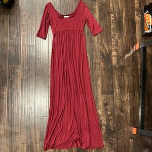 Burgundy maxi dress size Medium
